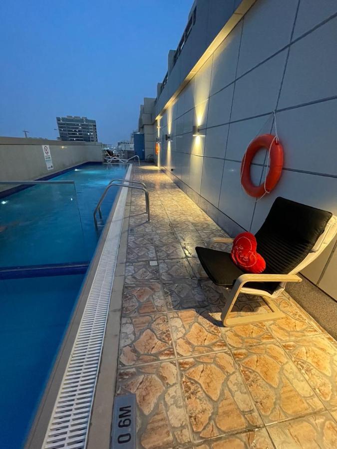 Great View, Dubai Sportcity, Parking Included, Nice Apartments Exteriér fotografie