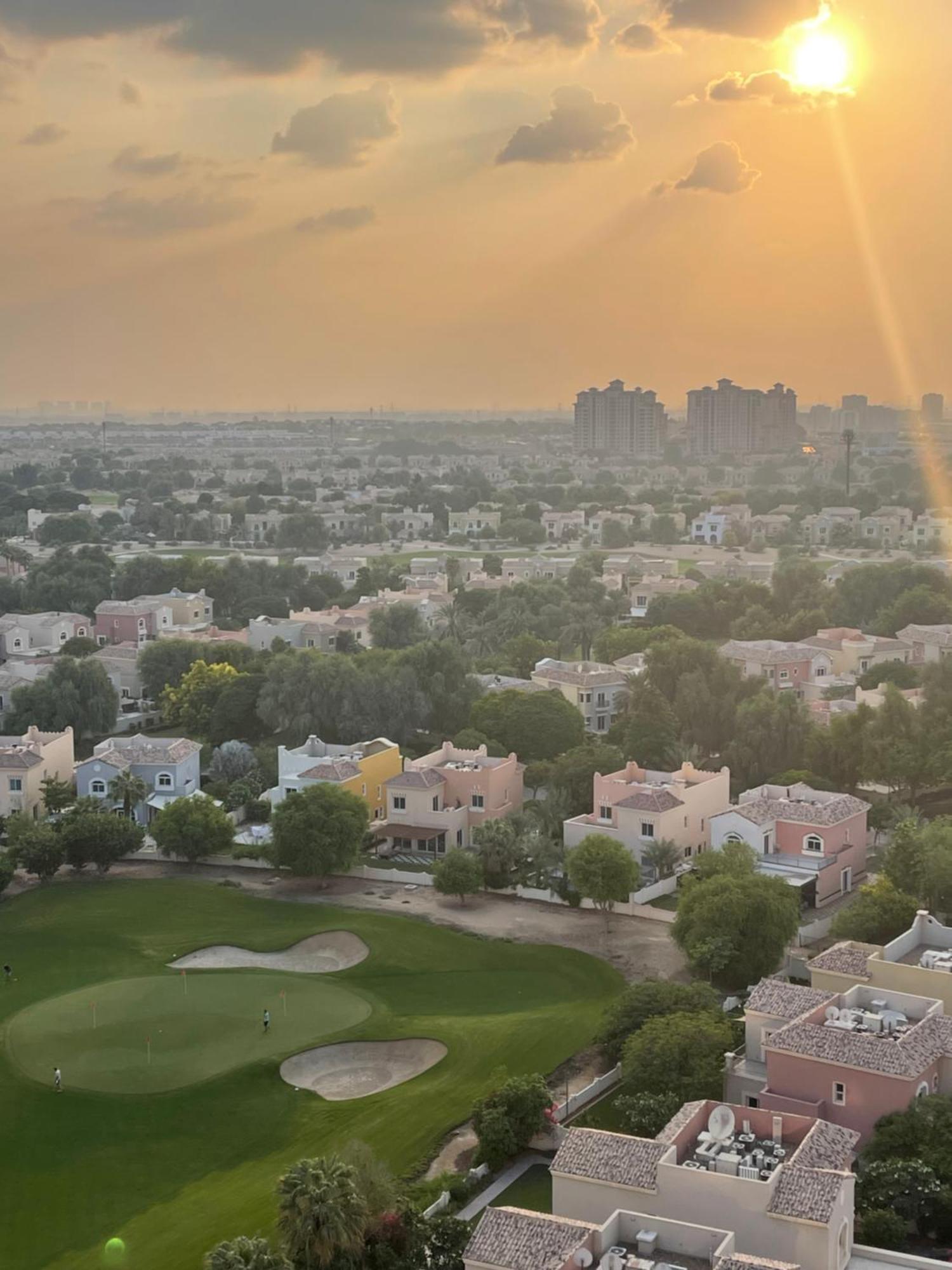 Great View, Dubai Sportcity, Parking Included, Nice Apartments Exteriér fotografie